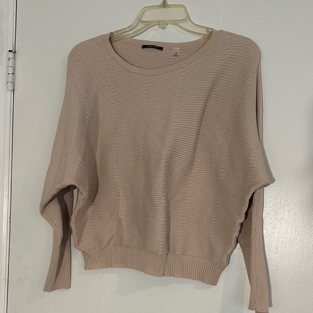 T Tahari Women's Cream Crew Neck Sweater